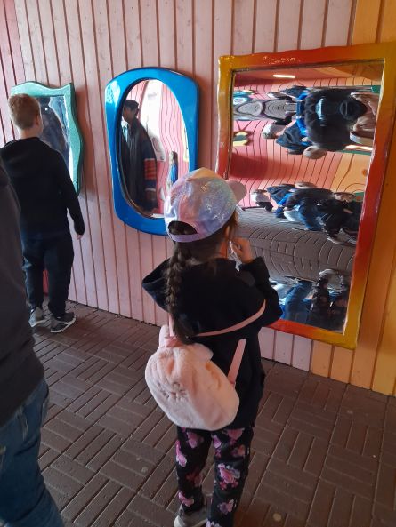 Sisarusten oma päivä 4.10. - Linnanmäki