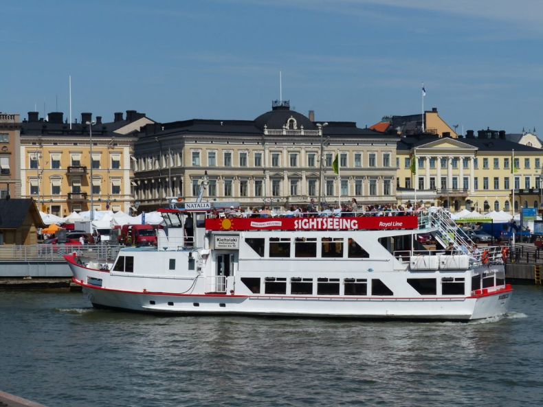 Kesäinen lounasristeily Helsingin edustalla 16.6.
